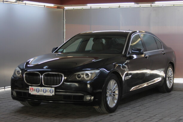 BMW 7 серия F02 (Long), 2009 г.