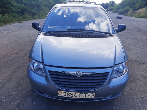 Chrysler Voyager IV, 7 мест, 2002 г.