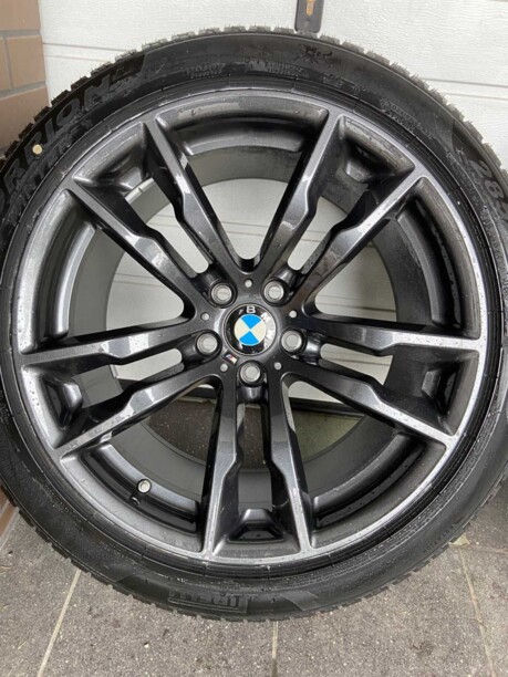BMW X5 F15 X6 F16 10x20 5x120 4 шт.