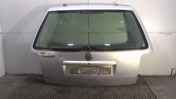 Освещение номерного знака для Volkswagen Passat B4 1993 - 1997