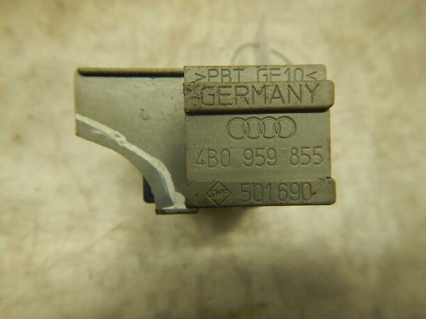 Кнопка стеклоподъемника для Audi A3 8L 1996-2000