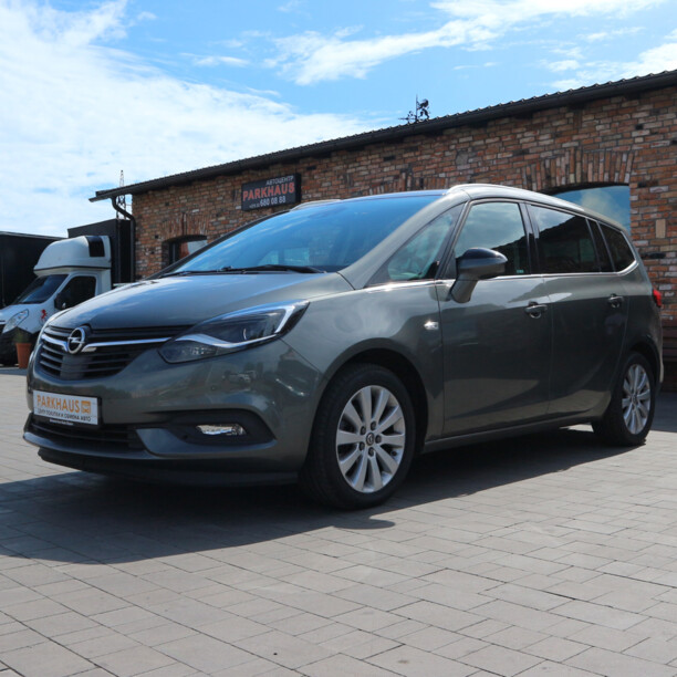 Opel Zafira C · Рестайлинг, 2018 г.