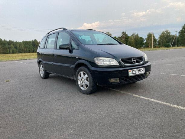 Opel Zafira A, 7 мест, 2002 г.