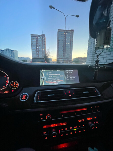 BMW 7 серия F02 (Long), 2010 г.