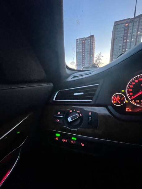 BMW 7 серия F01, F04, 2010 г.