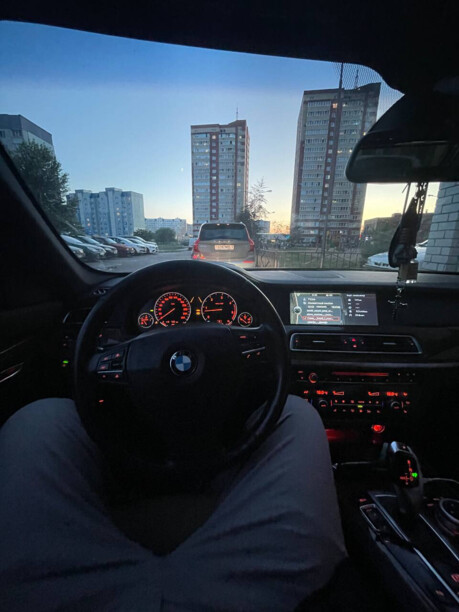 BMW 7 серия F01, F04, 2010 г.