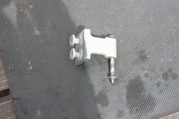 Петля двери для Opel Vectra B 1995 - 1999