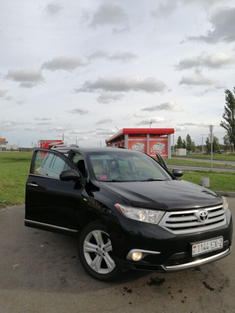 Toyota Highlander II (XU40) · Рестайлинг, 7 мест, 2011 г.
