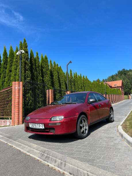 Mazda 323F, 1998 г.