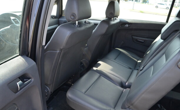Opel Zafira B · Рестайлинг, 7 мест, 2010 г.