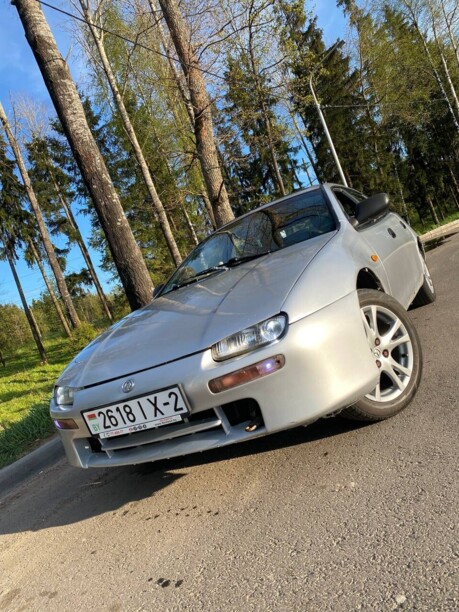 Mazda 323F, 1997 г.