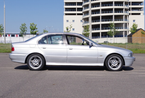 BMW 5 серия E39, 2001 г.
