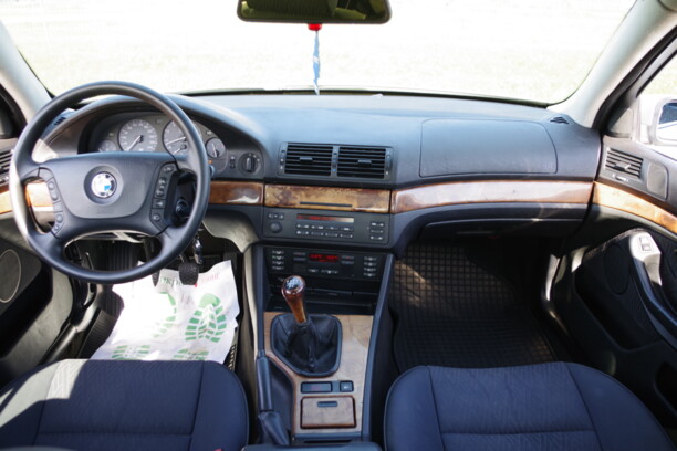 BMW 5 серия E39, 2001 г.