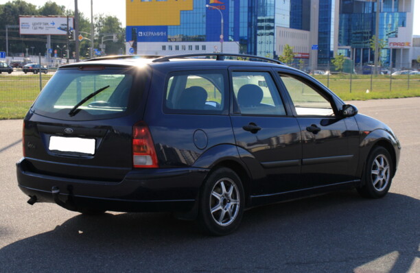 Ford Focus I · Рестайлинг, 2002 г.