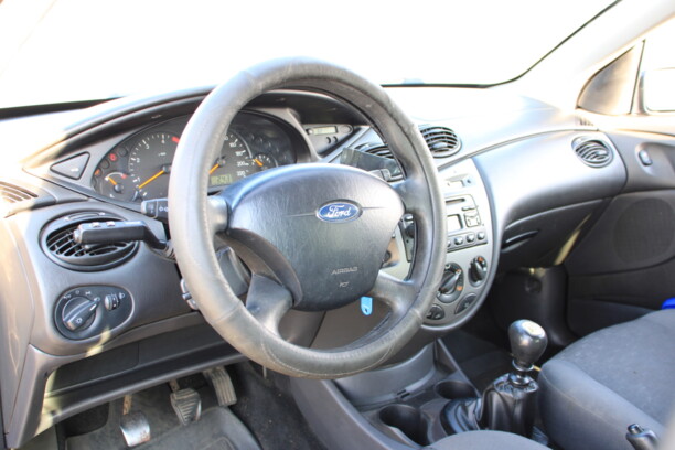 Ford Focus I · Рестайлинг, 2002 г.
