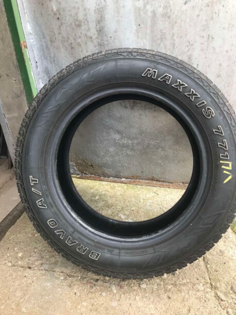 Легковые шины Maxxis 225/60 R17 4 шт.