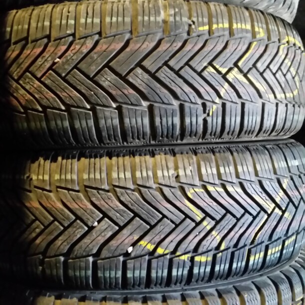 Легковые шины Michelin Alpin A6 195/65 R15 2 шт.