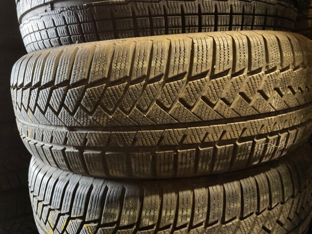 Легковые шины Continental ContiWinterContact TS850P SUV 235/60 R18 4 шт.