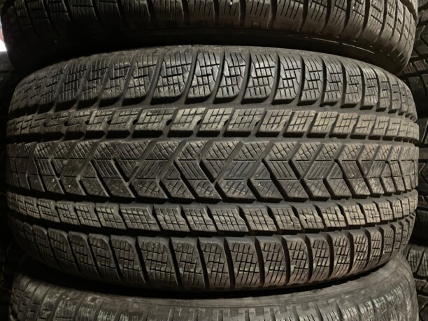 Легковые шины Pirelli Scorpion Winter MO 275/45 R20 4 шт.