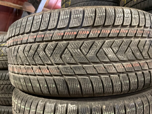 Легковые шины Pirelli Scorpion Winter MO 275/50 R20 4 шт.