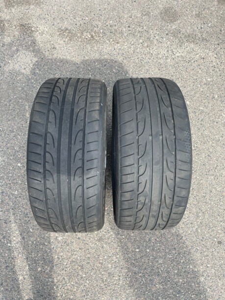 Легковые шины Dunlop 225/40 R18 2 шт.