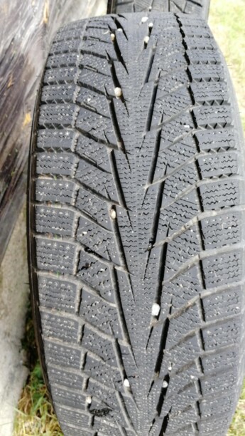 Легковые шины Hankook Winter i*cept iz2 205/65 R15 4 шт.