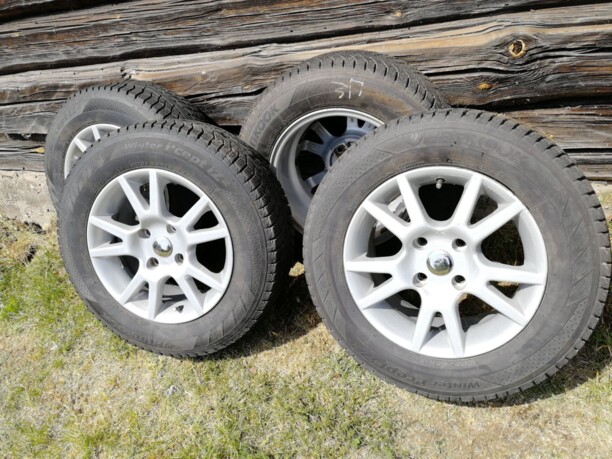 Легковые шины Hankook Winter i*cept iz2 205/65 R15 4 шт.