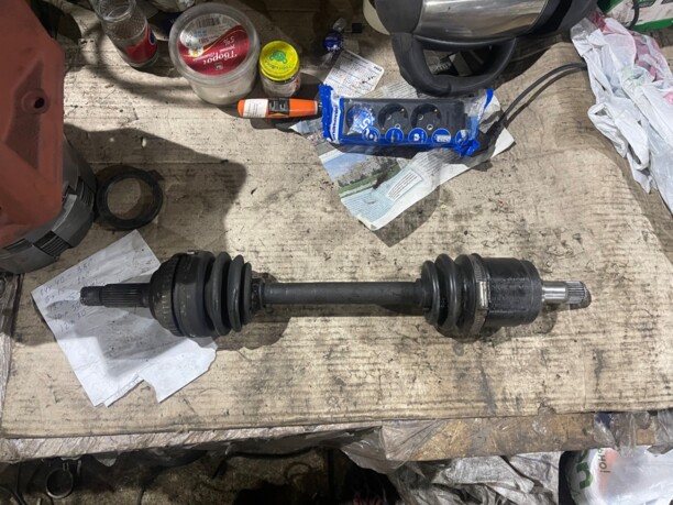 Полуось для Honda Accord V 1993 - 1995