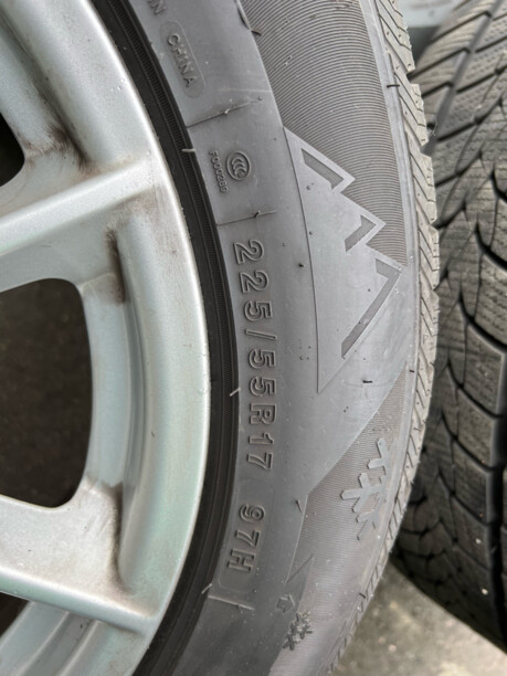 Легковые шины Shandong Changfeng 225/55 R17 4 шт.