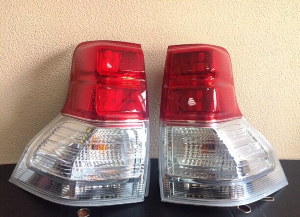 Задний правый фонарь в сборе для Toyota Land Cruiser Prado J150 2009 - 2013
