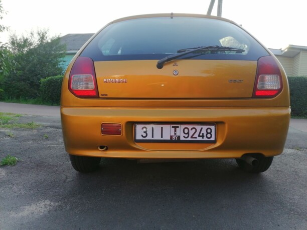 Mitsubishi Colt V, 2001 г.