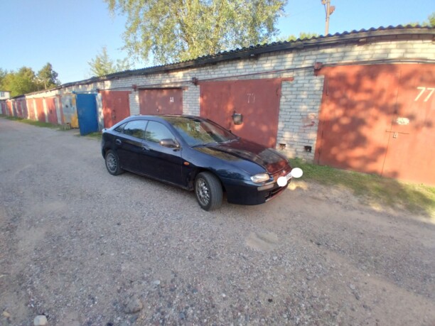 Mazda 323F, 1996 г.
