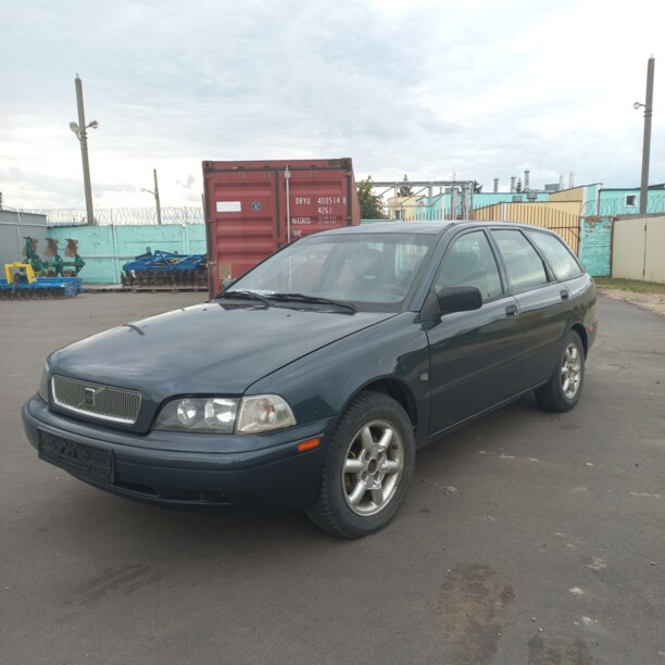 Volvo V40 I, 1998 г.