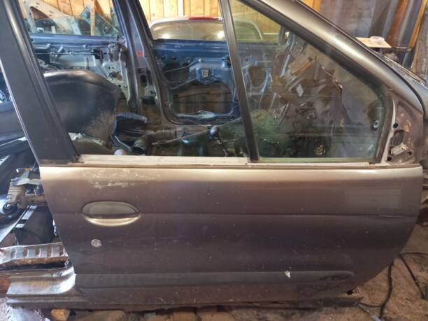 Дверь боковая для Renault Scenic I 1996 - 1999