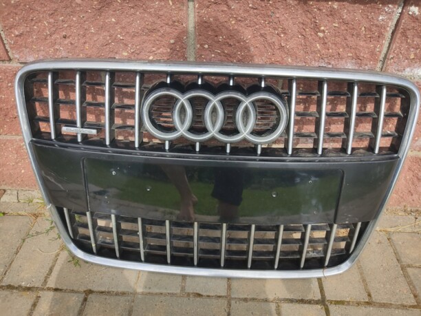 Решетка радиатора для Audi Q7 4L · Рестайлинг 2009 - 2015