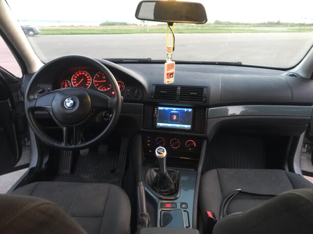 BMW 5 серия E39, 2001 г.