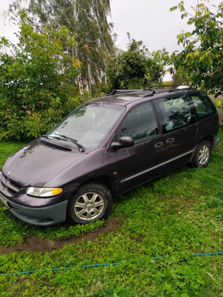 Chrysler Voyager III, 7 мест, 1997 г.