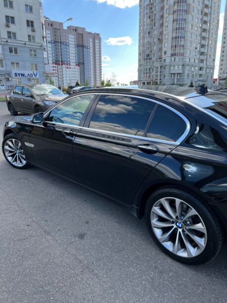 BMW 7 серия F02 (Long) · Рестайлинг, 2012 г.