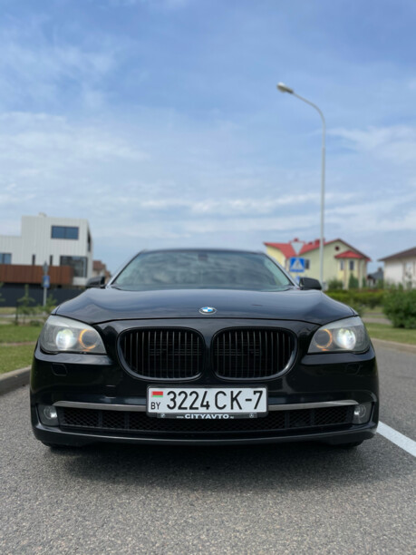 BMW 7 серия F02 (Long), 2010 г.