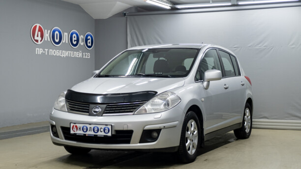 Nissan Tiida I (C11) · Рестайлинг, 2010 г.