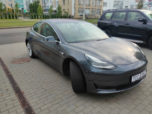Tesla Model 3, 2018 г.