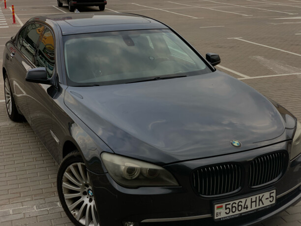 BMW 7 серия F02 (Long), 2009 г.