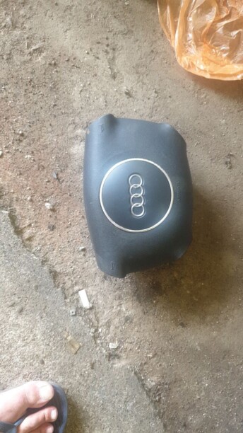 Водительская подушка безопасности для Audi A6 C5 1997 - 2001