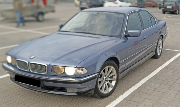 BMW 7 серия E38, 2000 г.
