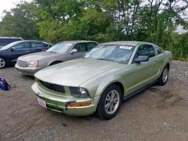 Весь автомобиль на запчасти для Ford Mustang V 2004 - 2009