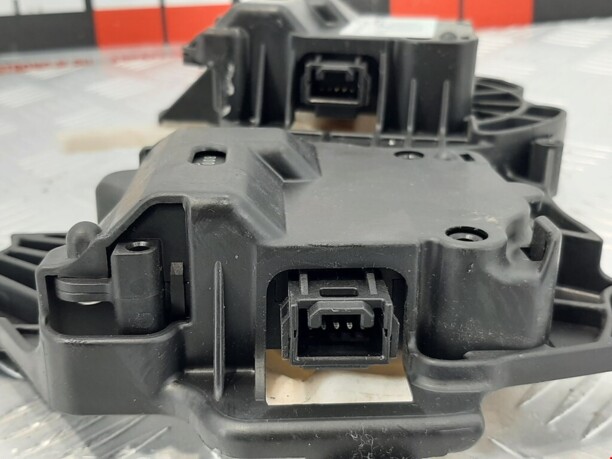 Моторчик заслонки печки для Toyota Camry XV40 2006 - 2009