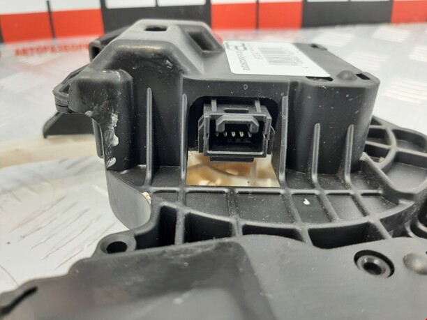 Моторчик заслонки печки для Toyota Camry XV40 2006 - 2009