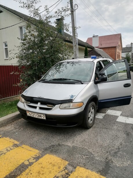 Dodge Caravan III, 7 мест, 2000 г.