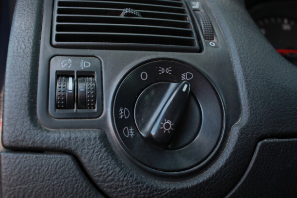 Volkswagen Golf IV, 2001 г.