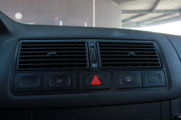 Volkswagen Golf IV, 2001 г.